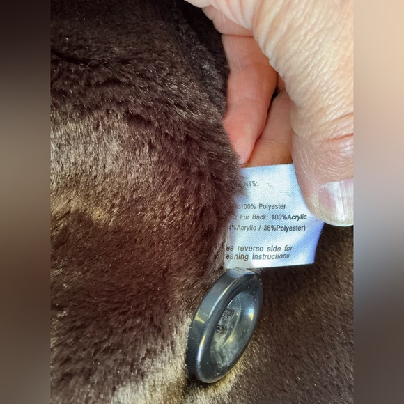 Women’s warm GALLERY faux fur coat ☃️☃️WASHABLE! - Picture 9 of 11